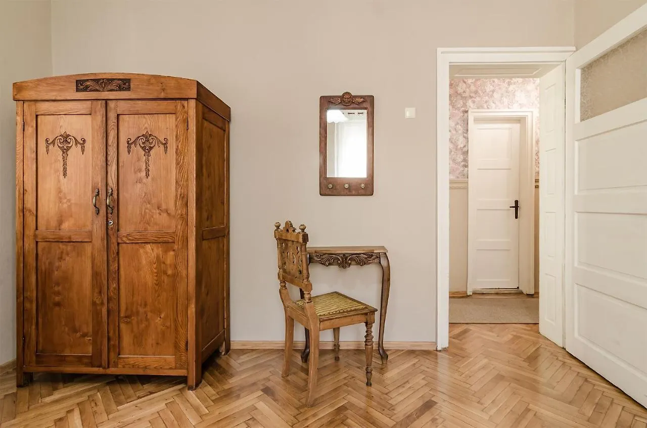 Апартамент Жасмин Apartment Varna